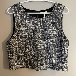 Joie fully lined top. Size large